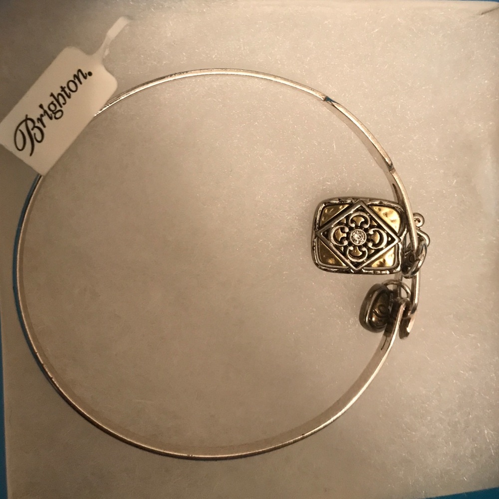 REMOVING LISTING SUNDAY ⭐️ Brighton Bangle